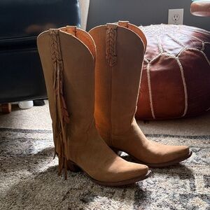 Lucchese Tan Leather Heeled Boots